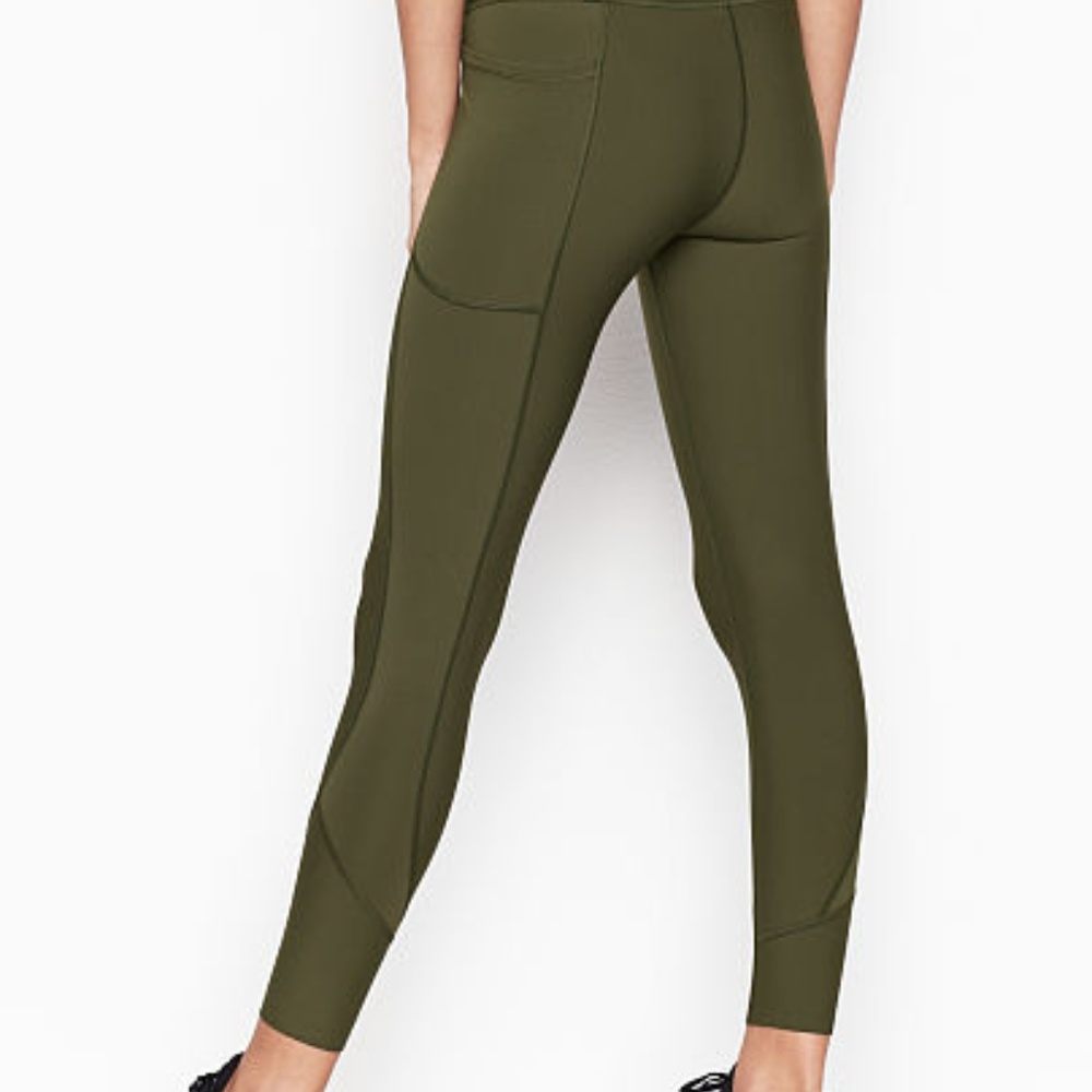 VICTORIA SPORT Total Knockout High Rise Legging
